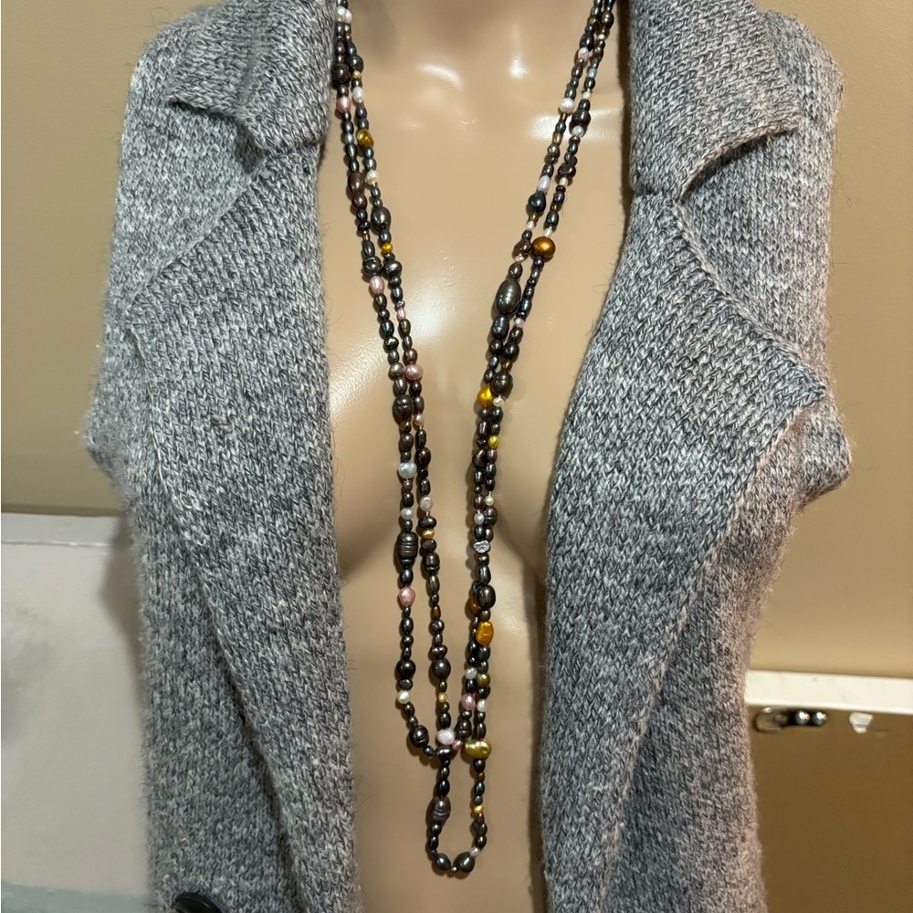 Tahitian baroque necklace